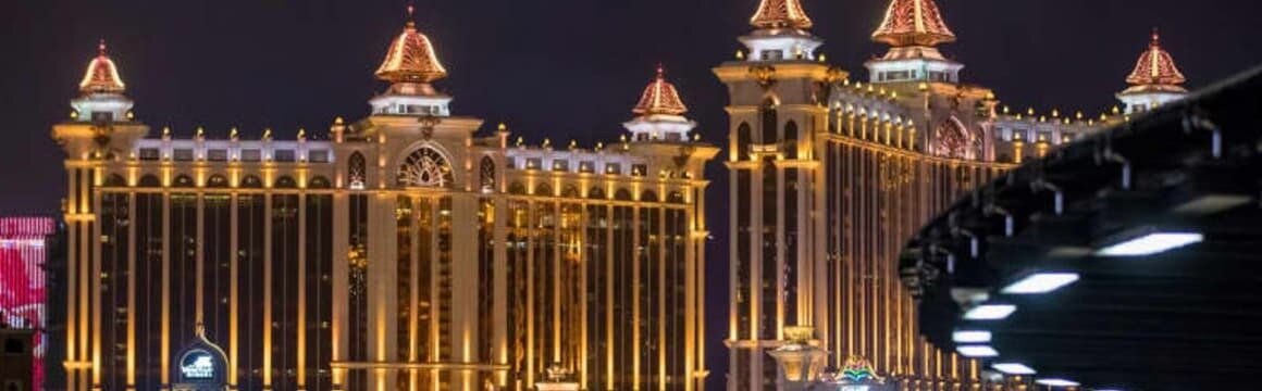 Macau Casinos paid a massive $5.84 billion in gaming tax to their local government after winning $14.96 billion during 2021